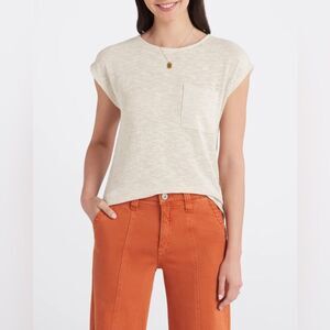GILLI
Rachel Crew‎ Neck Pocket Tee stitch fix size XL beige nwt